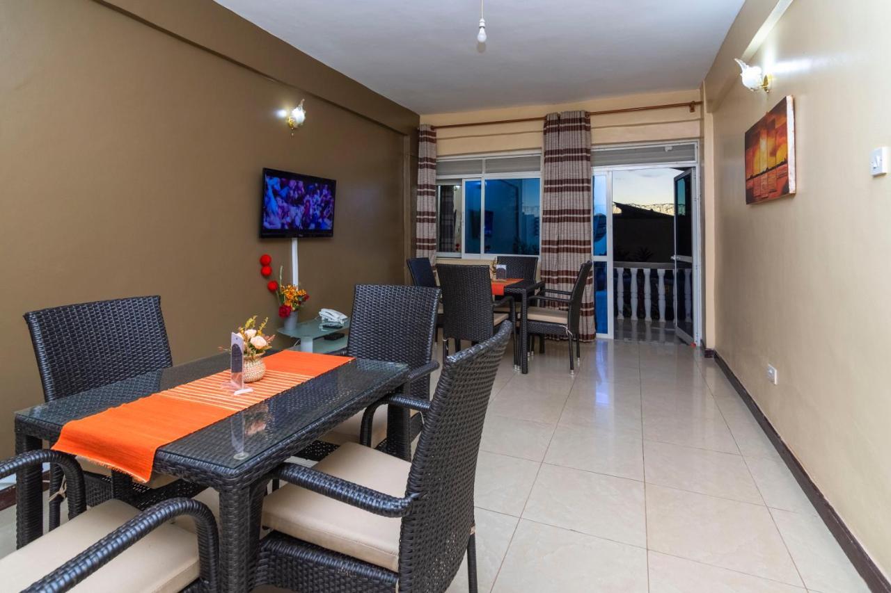 Karibu Bb Suites Entebbe Exterior photo